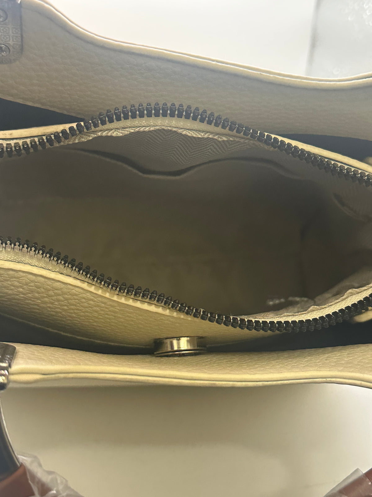 Aimily Creme Handbag
