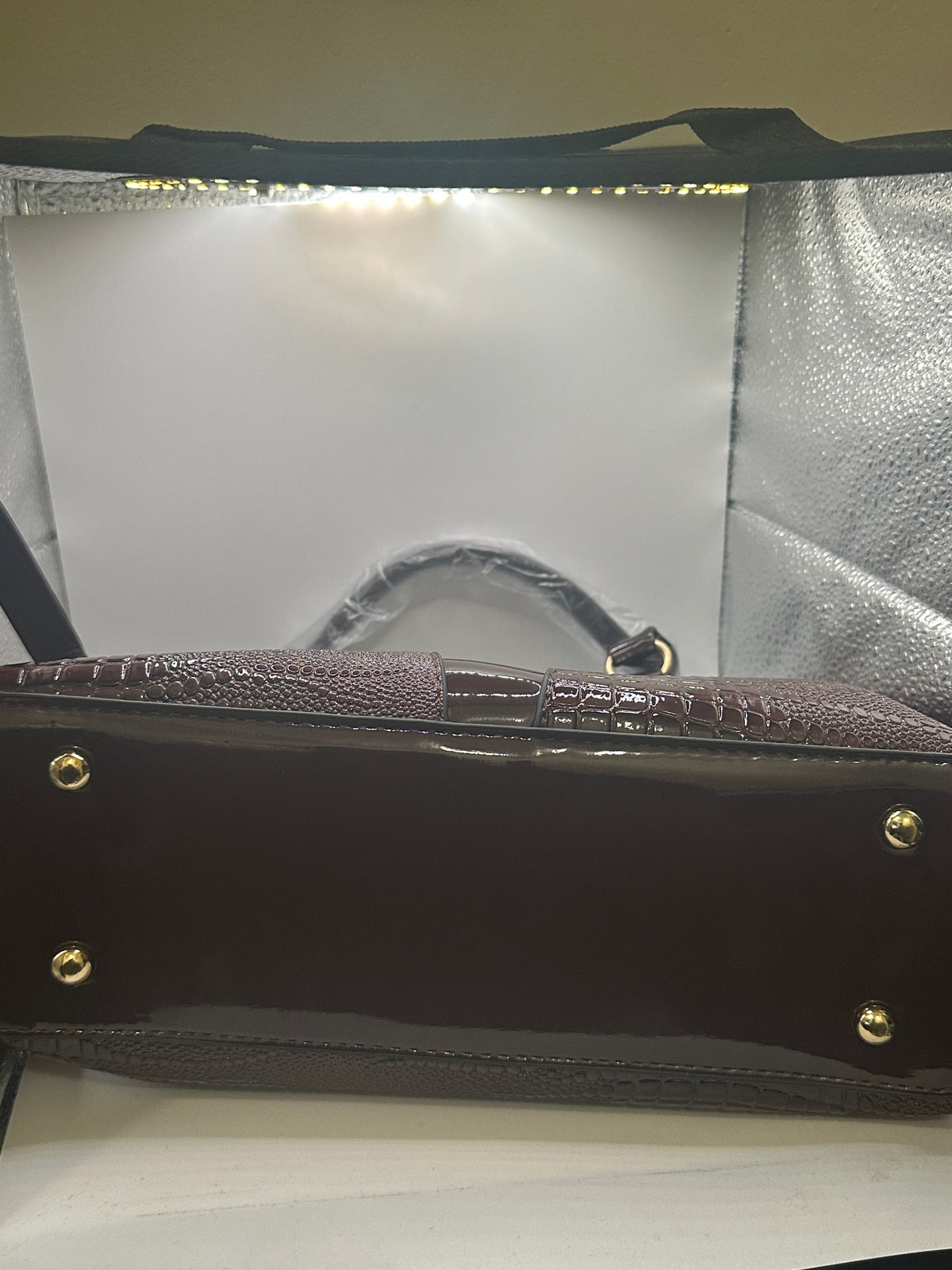 Danbaoly Glossy Burgundy Croc-like Handbag